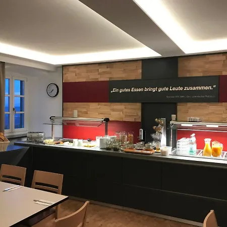 Hotel Jugendhaus Michaelsberg 2*